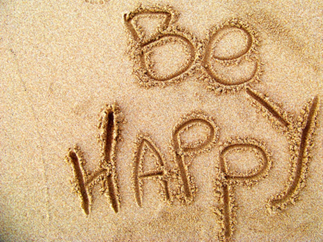 Счастье есть на песке