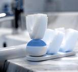 Первая в мире автоматическая зубная щетка чистит зубы за 10 секунд