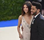 Селена Гомес и The Weeknd: очаровательная пара на романтическом свидании