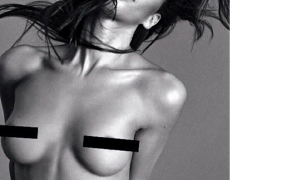 Журнал Playboy выбрал девушкой месяца модель – трансгендер Инес Рау