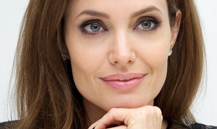 Анджелина Джоли И Брэд Питт Встретят Рождество Вместе
