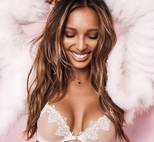 «Ангелы» Victoria's Secret представили новую коллекцию нижнего белья ко Дню Святого Валентина 