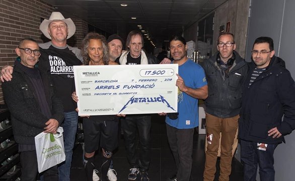 Группа Metallica внесла пожертвование в размере €17500 для бездомных Барселоны