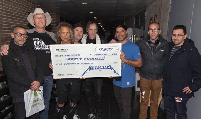 Группа Metallica Внесла Пожертвование В Размере €17500 Для Бездомных Барселоны
